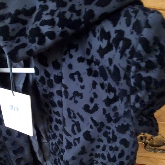 Jacket - Picture 2 of 2